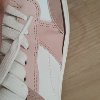 Bershka Spor Ayakkabının Kalitesizliği