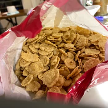 Kellogg's İçi Farklı Dışı Farklı Ürün