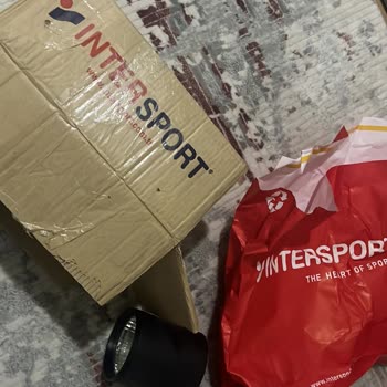 Intersport Ayakkabı Yerine Spot Lambası Gönderildi!