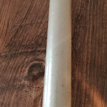 Koroplast Kırmızı Lekeli Streç Film