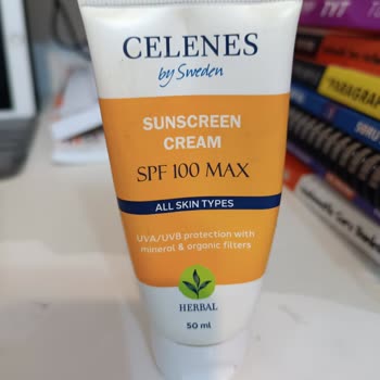 Celenes By Sweden Güneş Kreminin İçindeki Cam Parçasına Benzeyen Parçalar