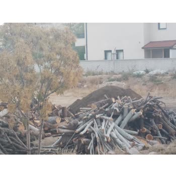 Çevre, Şehircilik Ve İklim Değişikliği Bakanlığı Karahüyük Mahallesinde Hayvan Gübreleri Sorunu