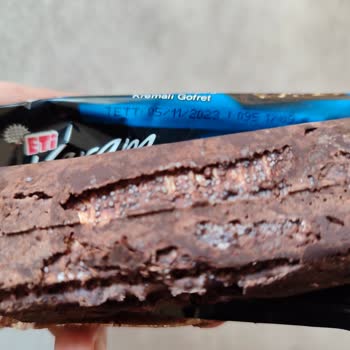 Eti Gıda Karam Gofret Küflü Çıktı