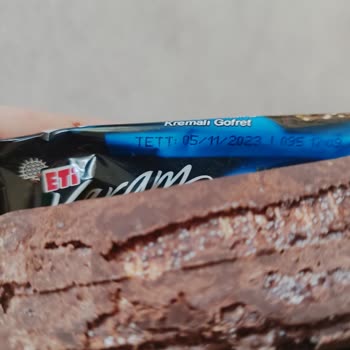 Eti Gıda Karam Gofret Küflü Çıktı