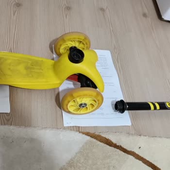 Rookie Scooter Aldım Ve Gidon Sapı Çıt Diye Kırıldı.