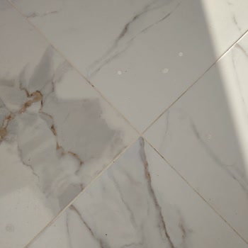 Bien Seramik Kutular Arasında Renk Farklılığı