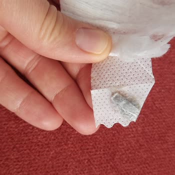 Baby Turco Bebek Bezinde Tuhaf Bir Cisim Yapışık