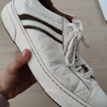 Derimod Ayakkabı Garantisi Sadece 6 Ay Ve Deri Ayakkabı Hemen Bozuldu