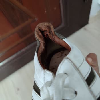 Derimod Ayakkabı Garantisi Sadece 6 Ay Ve Deri Ayakkabı Hemen Bozuldu