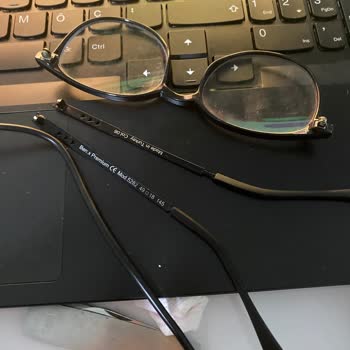 Benx Eyewear Gözlük Kırılması Ve İletişim Sıkıntısı
