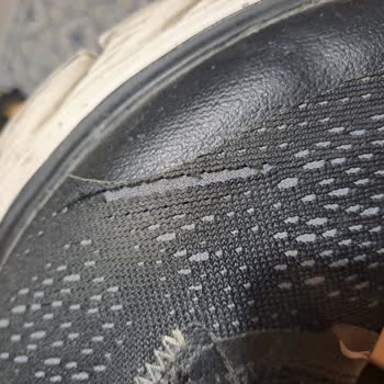 Skechers 5 Aylık Yırtık Ayakkabı