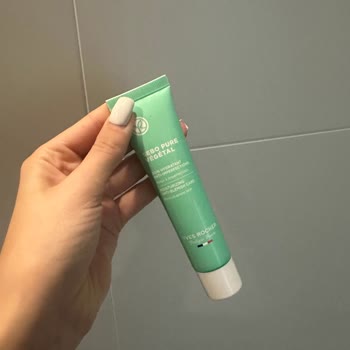 Yves Rocher Sivilce Kremi Cildimi Mahvetti