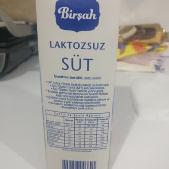 A101 Birşah Laktozsuz Süt Bozuk Çıktı