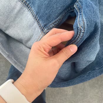 Mango Siparişleri Keserek Paketliyor