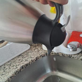 Trendyol'dan Aldığım Aldığım Termosun Su Sızdırması