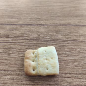 Ülker Çizi Peynirli Kraker Üretim Hatası