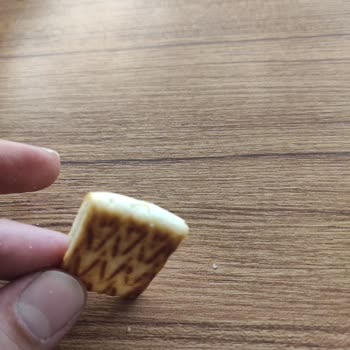 Ülker Çizi Peynirli Kraker Üretim Hatası