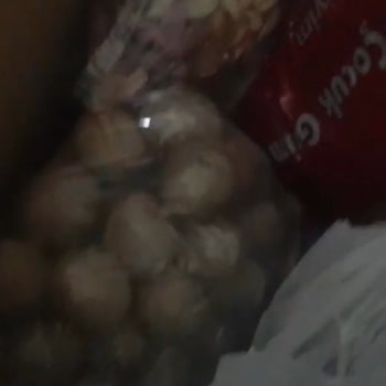Yurtiçi Kargo Kargomun İçerisinin Açılması