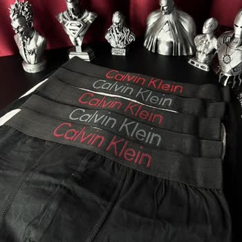 Shopier Üzerinden Vogue Adlı Mağazanın Farklı Ürün Yollaması.