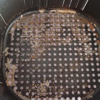 Kumtel Air Fryer Sepet Paslandı