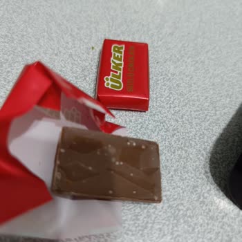 Ülker Napoliten Küflü Çıktı