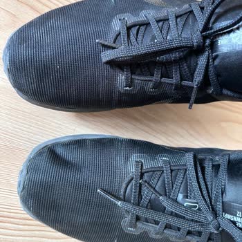 Ürettiği Ürünün Arkasında Durmayan Nike