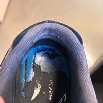 Skechers Ayakkabı Taban Ve Dikiş Problemi