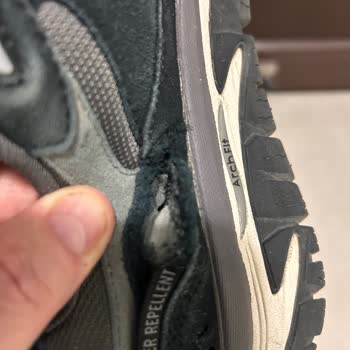 Skechers Ayakkabı Taban Ve Dikiş Problemi