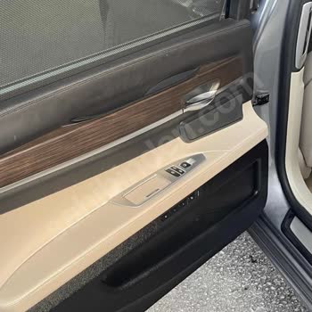 BMW İç Kapı Kollarında Erimeler