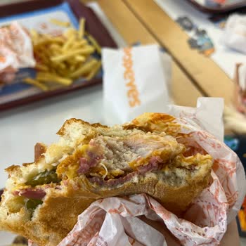 Popeyes Siparişinde Tavuk Sorunu Ve Kalitesiz Yemekler!