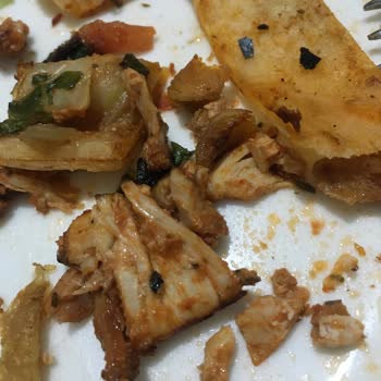 Donas Dürümdeki Plastik Parçalar