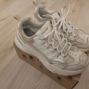 Skechers Ayakkabı 5 Ayda Yırtılma