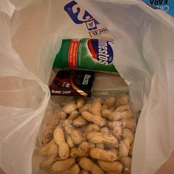 Mopaş Hipermarket Mopas Bozuk Ürün Ve Çamaşır Suyunun Yanına Yiyecek Koyarak Paketleme