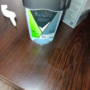 Rexona Clinical Protection, Patlak Ürün, Sıvı Akıyor.