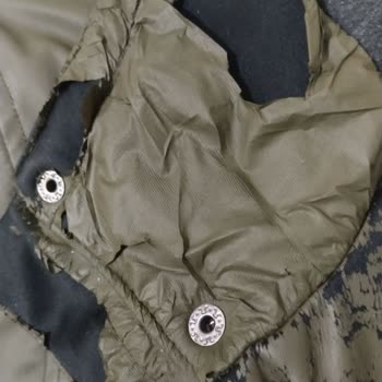 Mavi Jeans Mont Pul Pul Soyuluyor Ve Dökülüyor. Mavi Pişmanlıktır