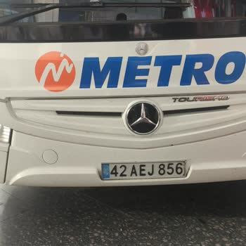 Metro Turizm Asti Personeli Ve Şoförü