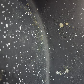 Karaca Züccaciye&nbsp; &nbsp;Granit Tencereler Isıdan Kabarıyor Ve Soyuluyor