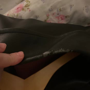 Stradivarius Deri Ceket Döküntü