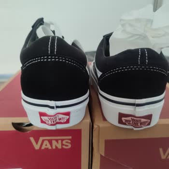 Hepsiburada Orijinal Fiyatına Sahte Vans Ayakkabı