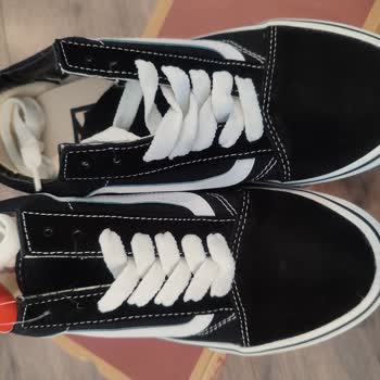 Hepsiburada Orijinal Fiyatına Sahte Vans Ayakkabı