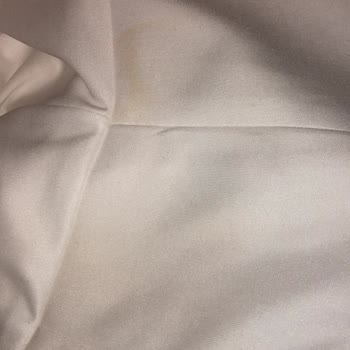 Lafaba Sitesinden Aldığım Elbise İki Kere Lekeli Şekilde Gönderildi