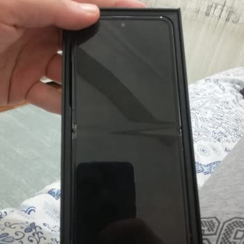 Samsung Galaxy Z Flip 4