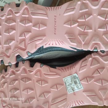 Skechers Kullanılmış Tester Ayakkabı Gönderdi