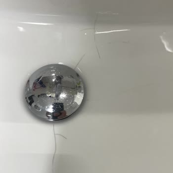 Cerastyle Kronik Kılcal Çatlakları Firmanın İlgilenmemesi