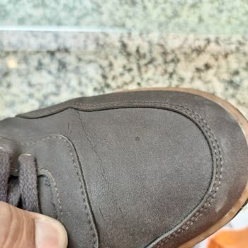 FLO Ayakkabı Mağazaları Müşteriyi Mağdur Ediyor