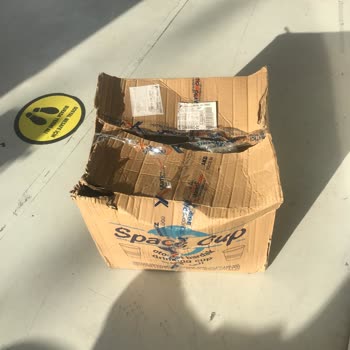 Yurtiçi Kargo Gönderilen Kargo Paketinin Yırtık Pırtık Halde Gelmesi