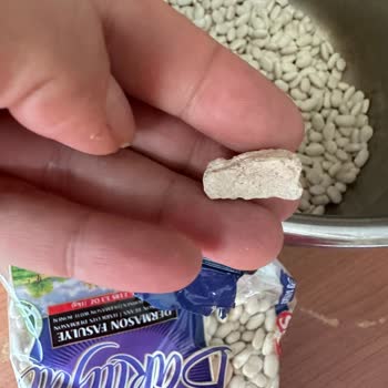 Reis Gıda Besin İçerikli Olması Gerekirken, Kireç Taşı Çıktı, Üründen.