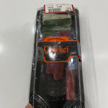 Çitlekçi Lokumun İçinden Taş Çıktı