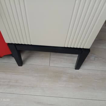 Vivense Teslim Edildi Girilen Teslim Edilmeyen Komodinler Kayıp Deniliyor
