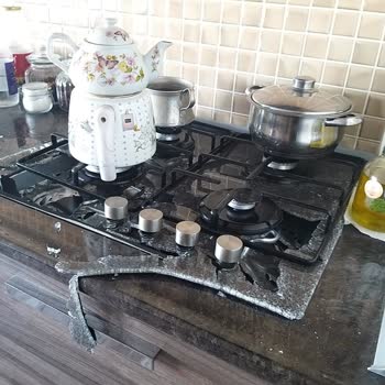 Ukinox Cam Set Üstü Ocağımın Camı Patladı